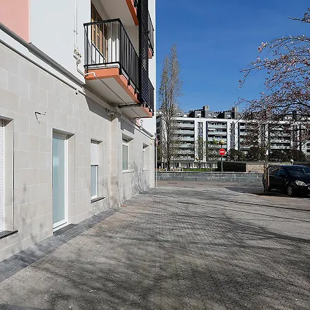 Elegant Lasarte Oria